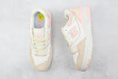 New Balance 550 White Pink