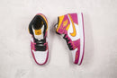 Air Jordan 1 Mid Familia
