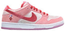 Nike SB Dunk Low Strangelove