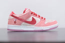 Nike SB Dunk Low Strangelove