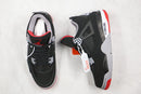 Air Jordan 4 Bred