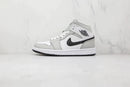 Air Jordan 1 Mid Light Smoke Grey