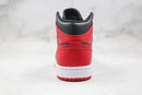Air Jordan 1 Mid Reverse Bred