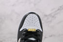 Supreme x Nike SB Dunk Low Stars Black